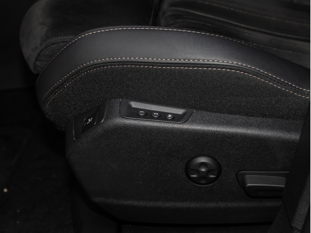 Bild 24 - 3008 GT HYBRID 136 e-DSC6