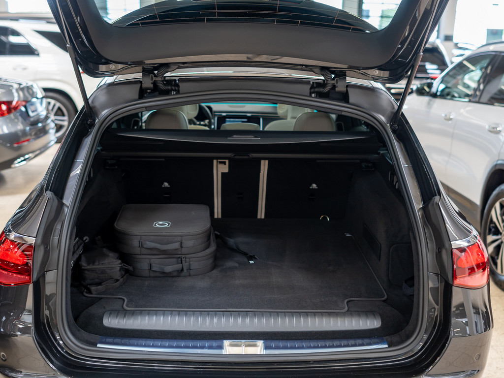 Bild 29 - E 300 de T AMG Sport Premium +