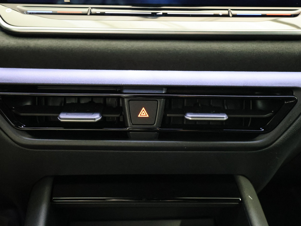 Bild 16 - Tiguan R-Line 1.5 eTSI DSG
