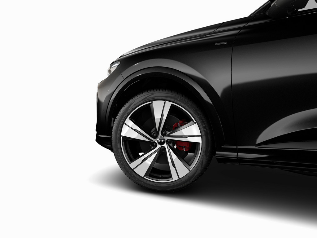 Bild 5 - Q5 Sportback e-hybrid quattro S tronic edition one AHK Pano Tech pro