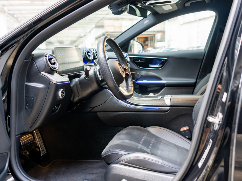 Bild 27 - C 300 e T AMG Sport