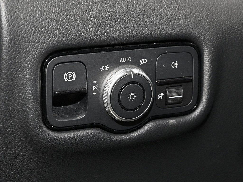 Bild 24 - V 220 d STYLE Lang