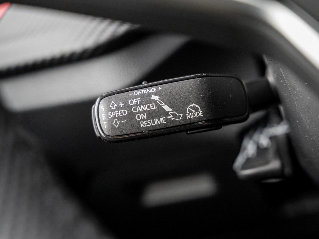Bild 29 - Kamiq Monte Carlo 1.5 TSI DSG Pano AHK Navi ACC