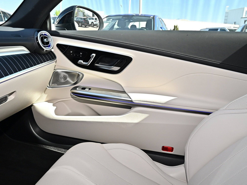 Bild 17 - CLE 300 e AMG Sport Premium +