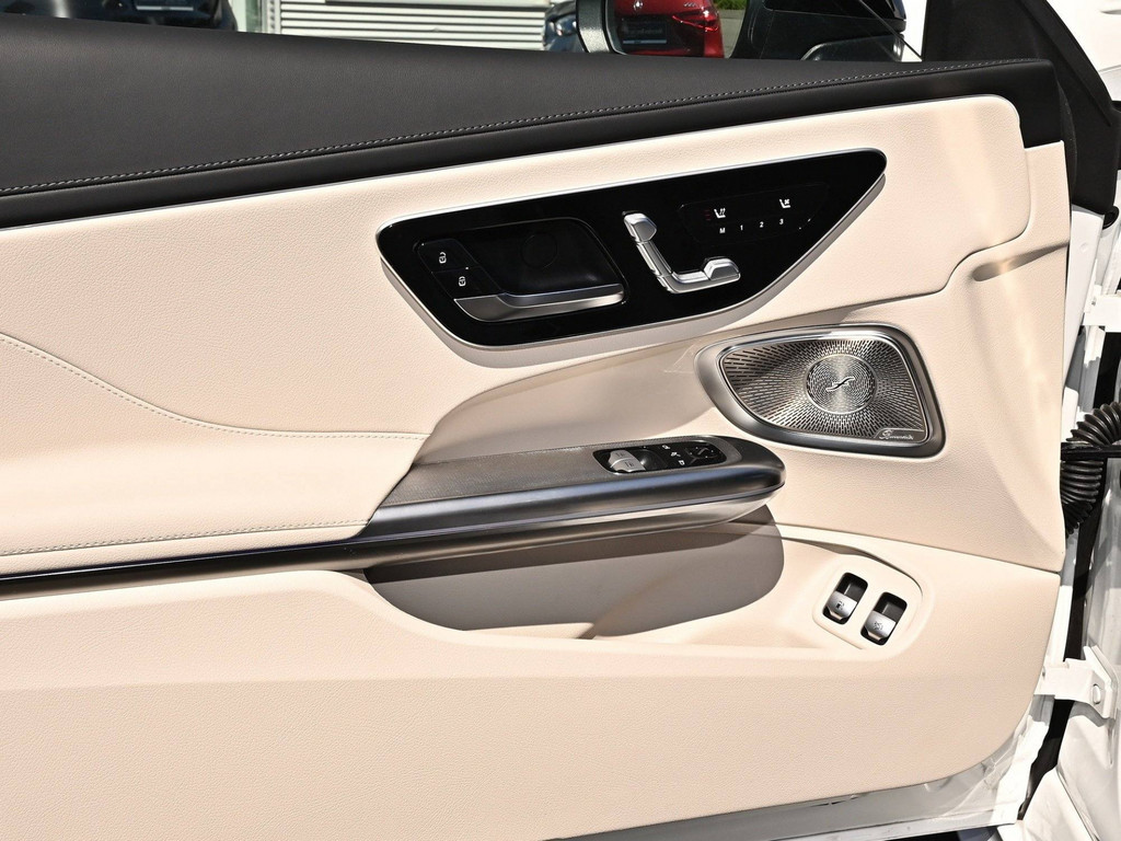 Bild 33 - CLE 300 e AMG Sport Premium +