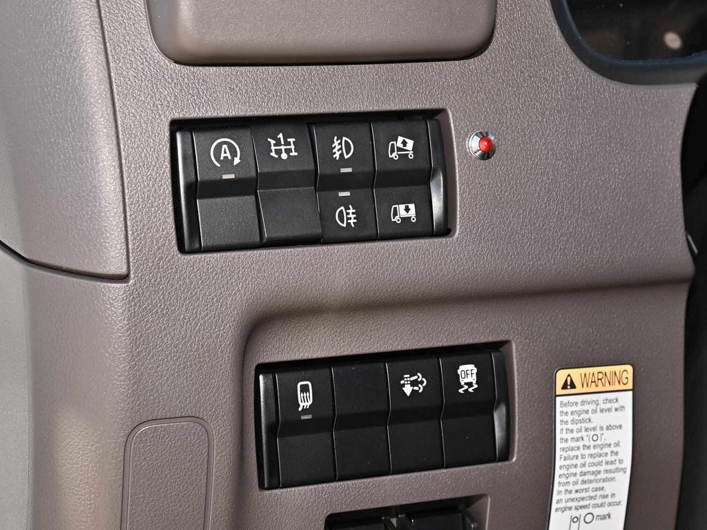 Bild 19 - FUSO Canter 7C18D DoKa Meiller Dreiseitenkipper