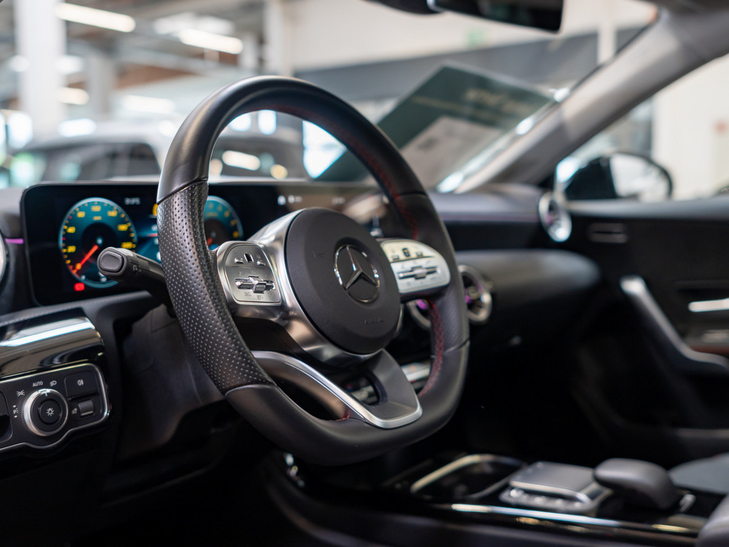 Bild 20 - A 250 e Limo AMG Sport