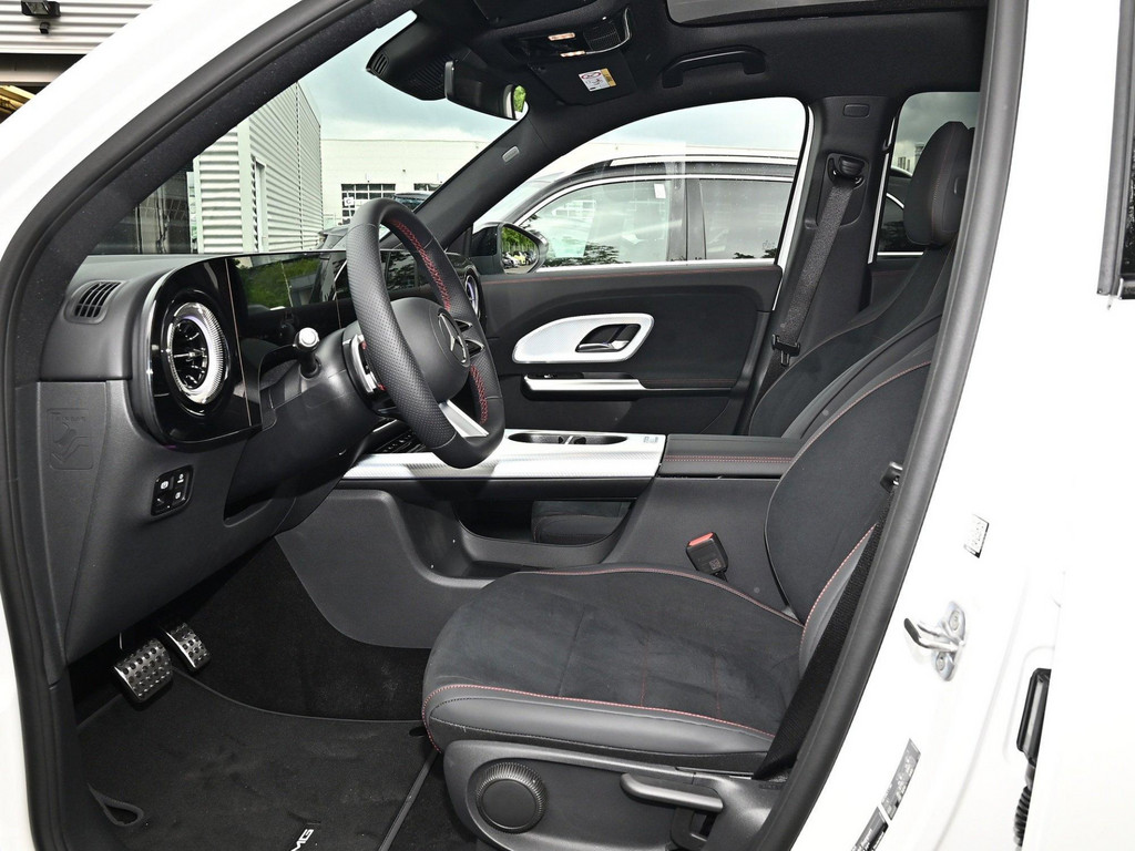 Bild 10 - GLB 250 + AMG Line mit EQ Technologie