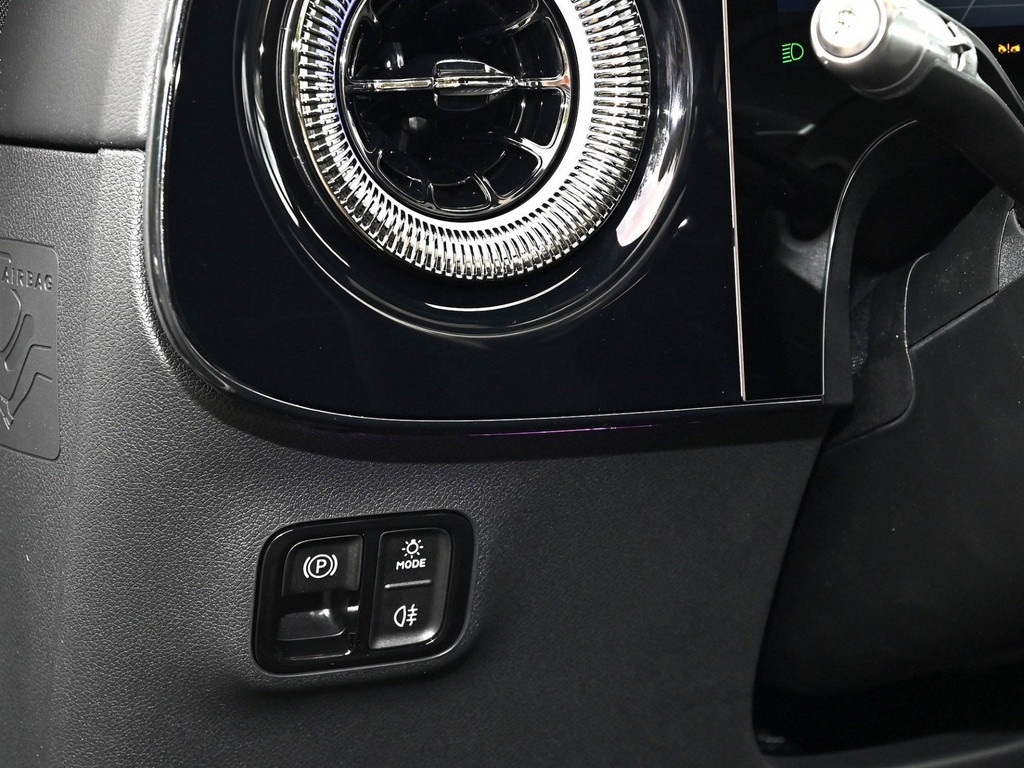 Bild 22 - GLB 250 + AMG Line mit EQ Technologie