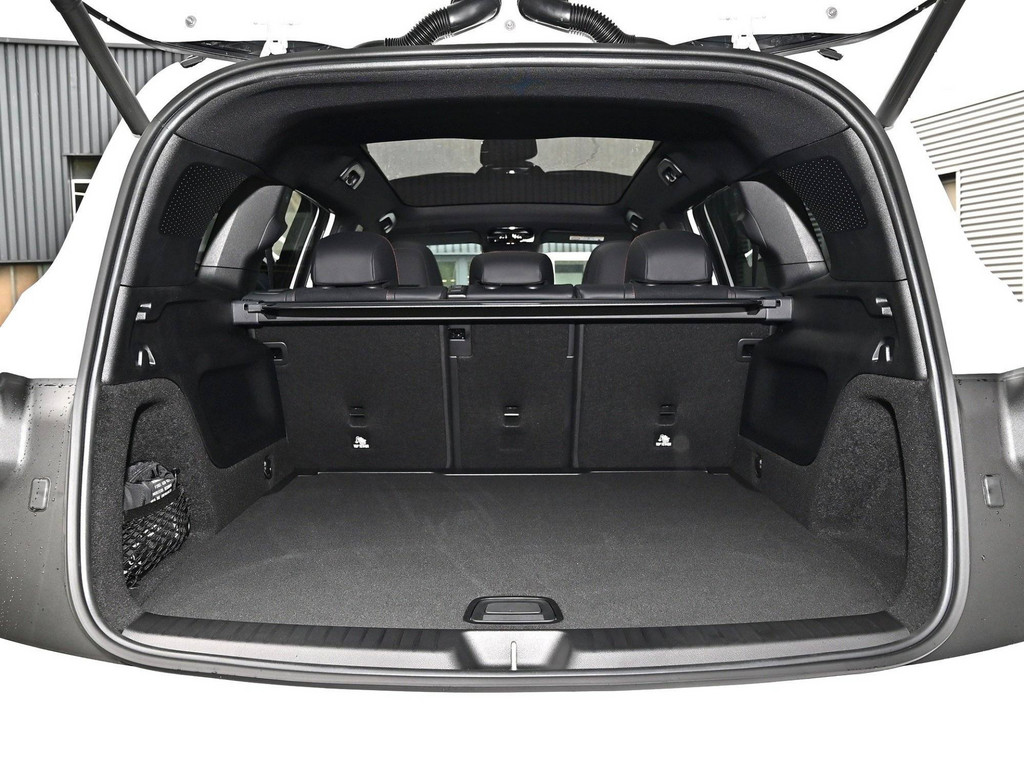 Bild 28 - GLB 250 + AMG Line mit EQ Technologie