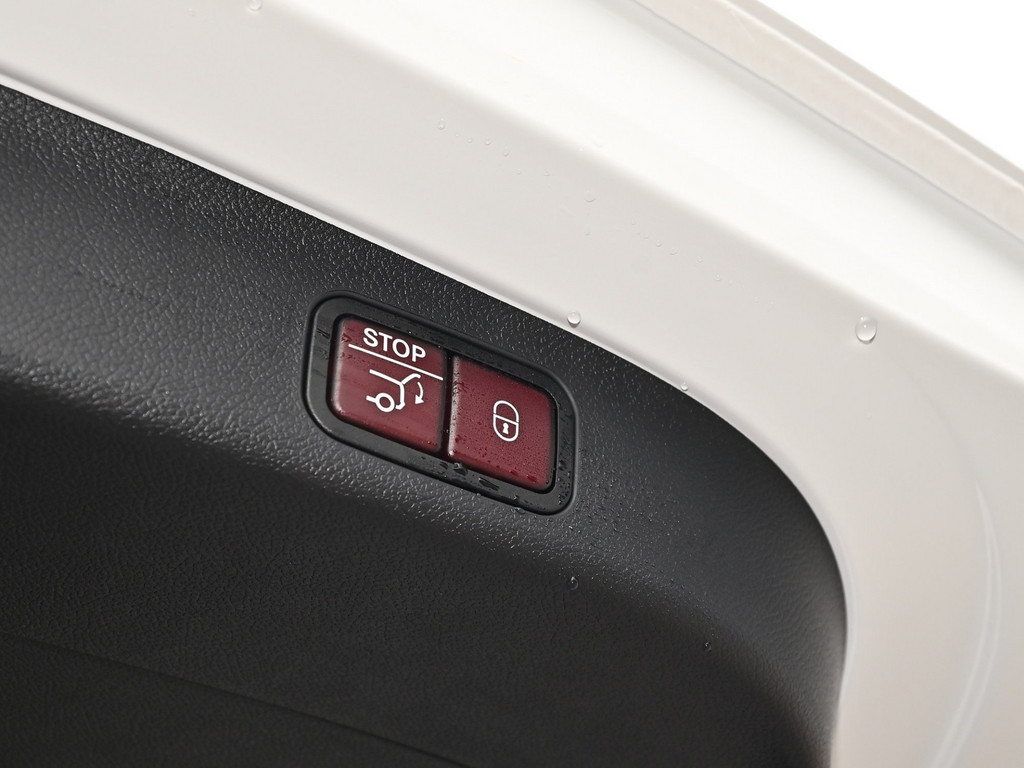 Bild 30 - GLB 250 + AMG Line mit EQ Technologie
