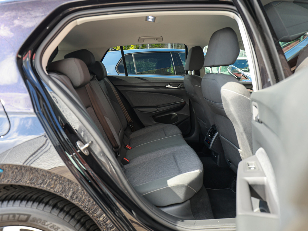 Bild 4 - Golf VIII MOVE 1.5 TSI