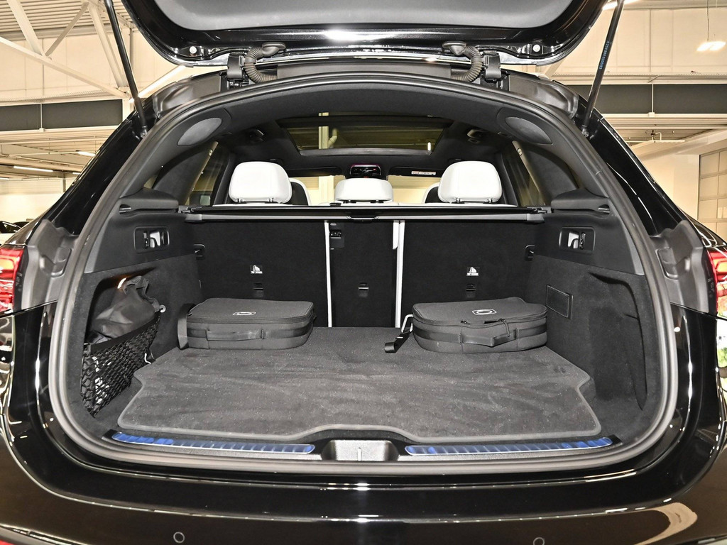 Bild 30 - GLC 300 de 4M AMG Premium +
