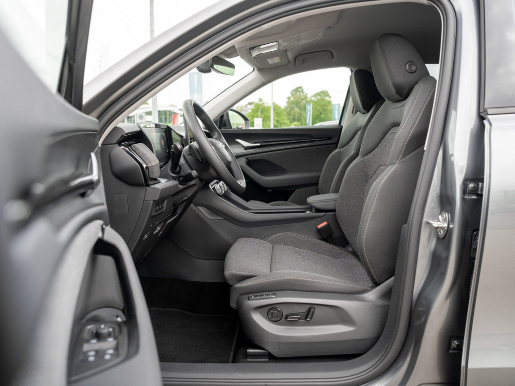 Bild 8 - KODIAQ SELECTION 2.0 TSI DSG 4X4 AHK Kam. Navi