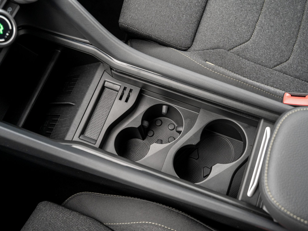 Bild 20 - KODIAQ SELECTION 2.0 TSI DSG 4X4 AHK Kam. Navi