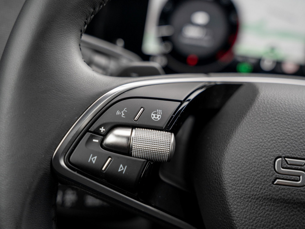 Bild 23 - KODIAQ SELECTION 2.0 TSI DSG 4X4 AHK Kam. Navi