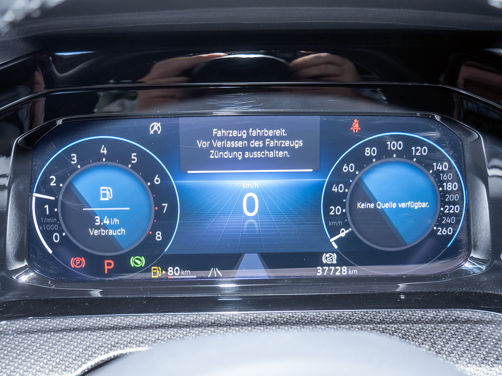 Bild 15 - Golf VIII R-Line 1,5 l eTSI DSG