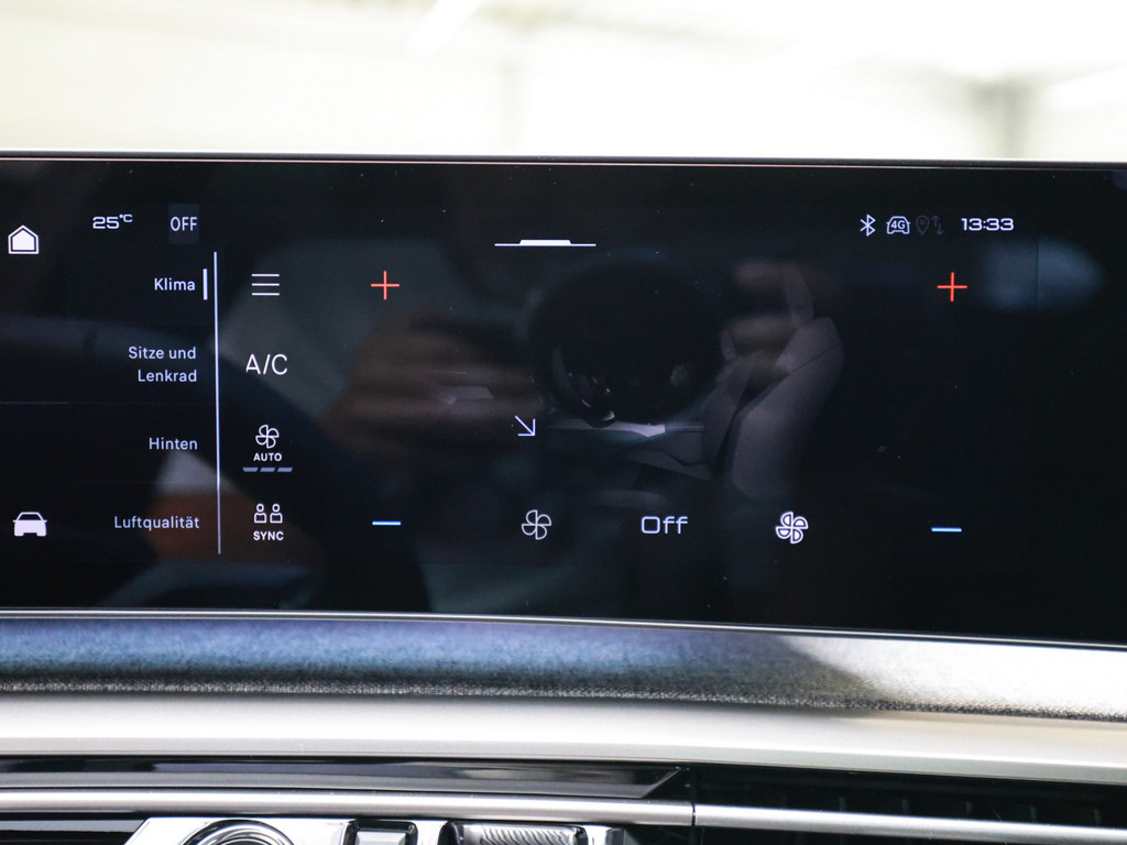 Bild 14 - 5008 GT Plug-In HYBRID 225 e-DSC7