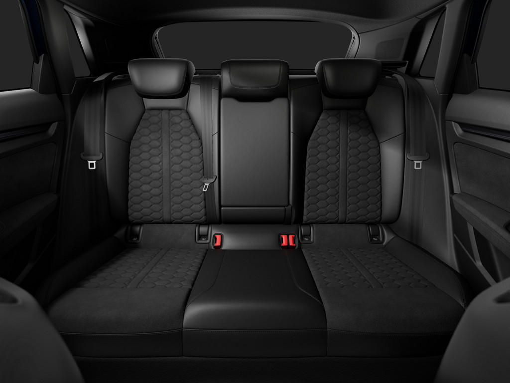 Bild 10 - RS 3 Sportback quattro S tronic