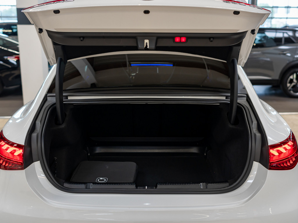 Bild 30 - EQE 43 AMG 4M Premium +