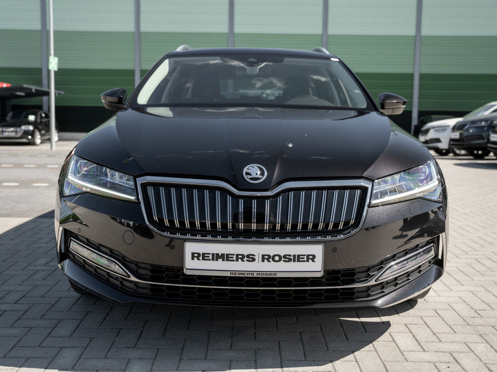 Bild 4 - SUPERB C. STYLE 1.4 TSI iV DSG DCC Kam. Standh.