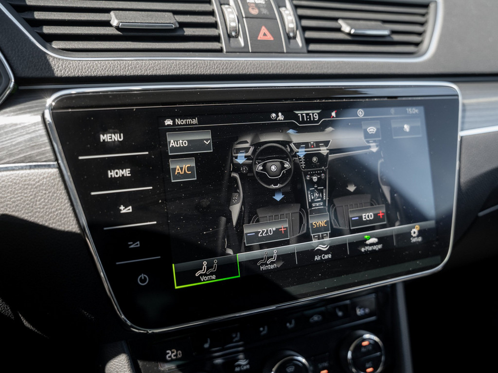 Bild 21 - SUPERB C. STYLE 1.4 TSI iV DSG DCC Kam. Standh.