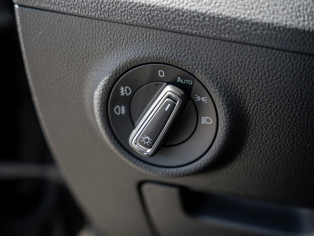 Bild 31 - SUPERB C. STYLE 1.4 TSI iV DSG DCC Kam. Standh.