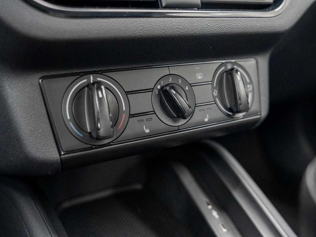 Bild 17 - KAMIQ ACTIVE 1.0 TSI PDC SHZ SpurH