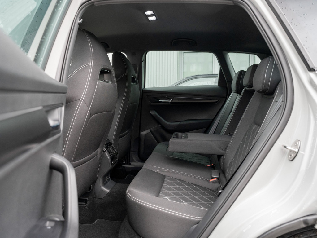 Bild 10 - KAROQ SPORTLINE 1.5 TSI DSG DCC AHK Kam. Sportp.