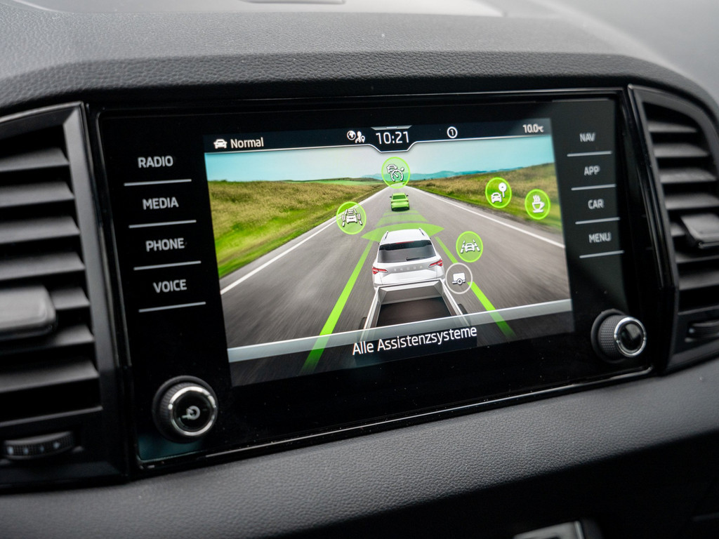 Bild 18 - KAROQ SPORTLINE 1.5 TSI DSG DCC AHK Kam. Sportp.