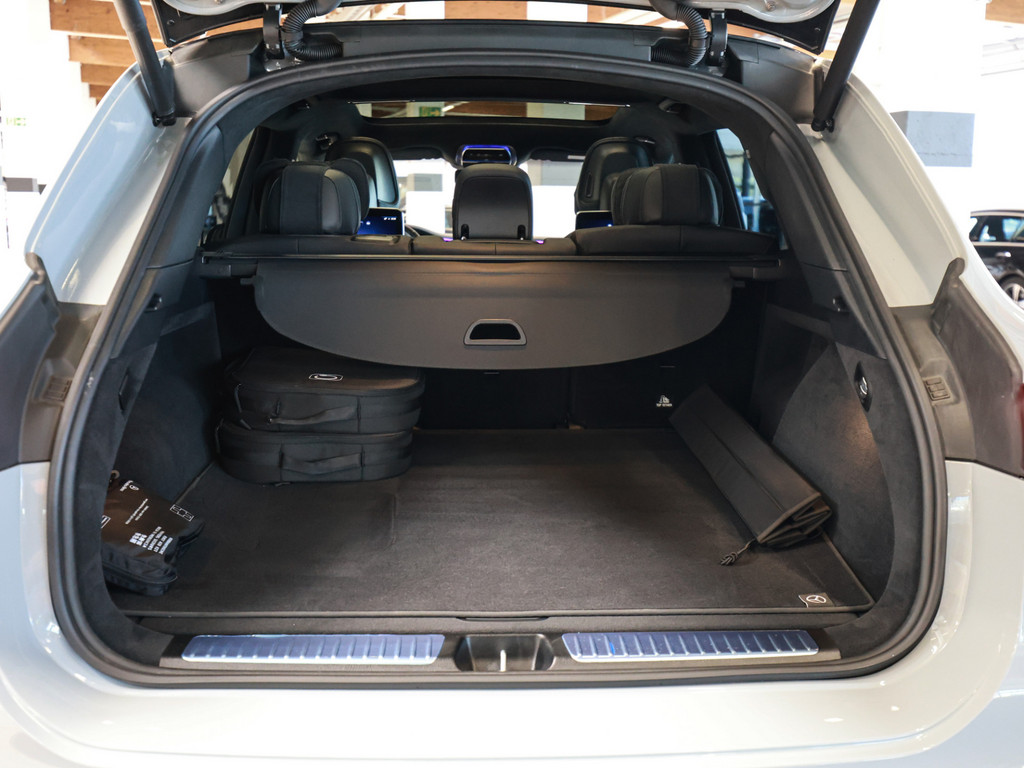 Bild 36 - EQS 580 4M SUV AMG Sport Premium + Hyperscreen