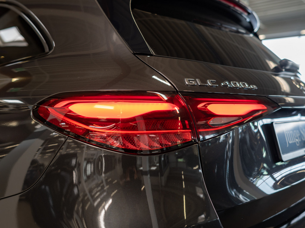 Bild 32 - GLC 400 e 4M Premium +