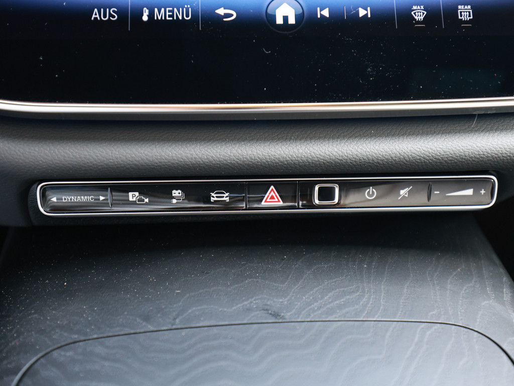 Bild 17 - E 300 de 4M AMG Limo mit EQ Hybrid Technologie