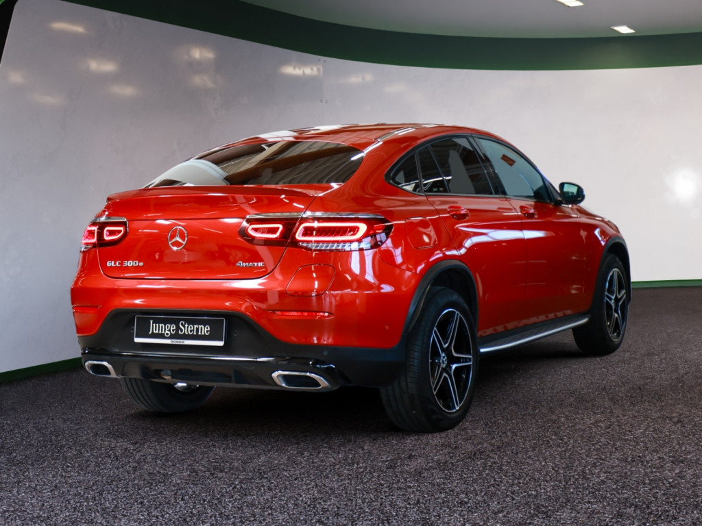 Bild 3 - GLC 300 e 4M Coupé AMG Sport