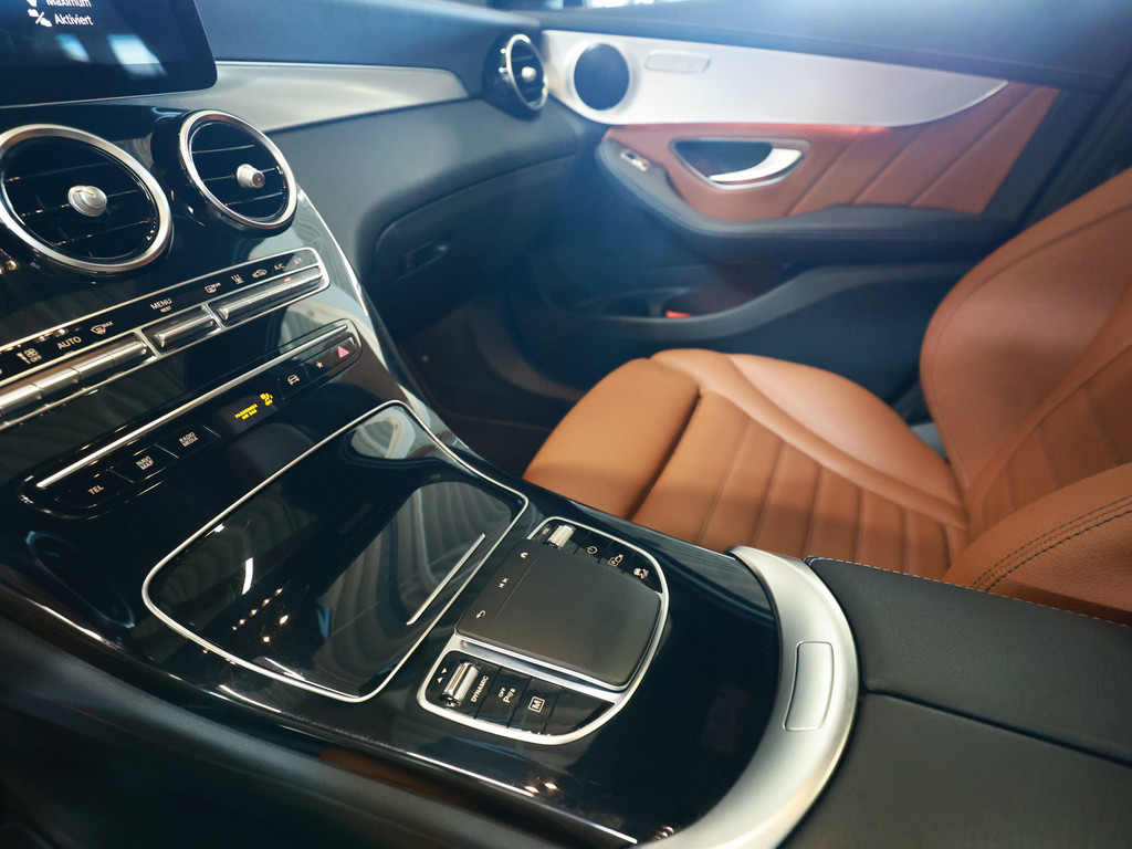 Bild 17 - GLC 300 e 4M Coupé AMG Sport