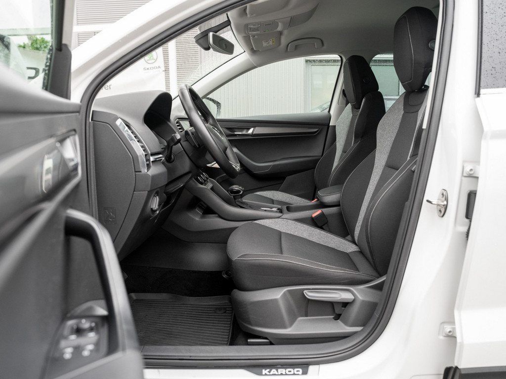 Bild 9 - KAROQ DRIVE 1.5 TSI DSG DynLicht KeyLess KlimaA
