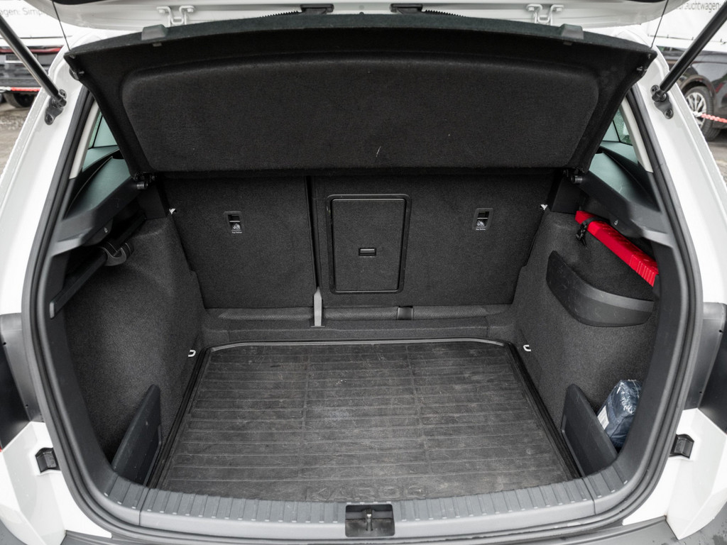 Bild 30 - KAROQ DRIVE 1.5 TSI DSG DynLicht KeyLess KlimaA