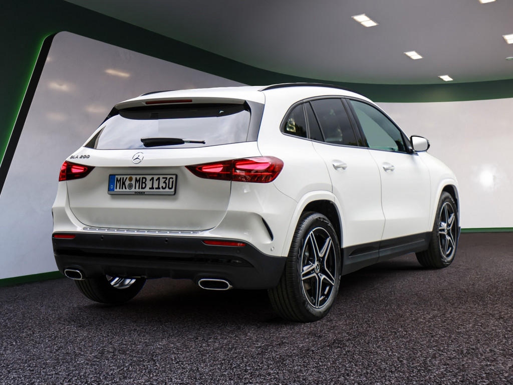 Bild 4 - GLA 200 AMG Premium
