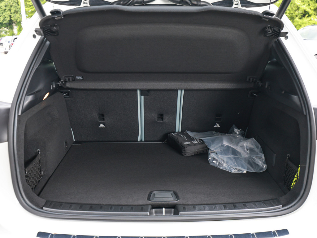 Bild 29 - GLA 200 AMG Premium