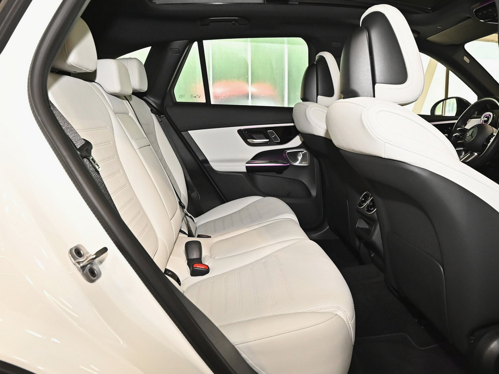 Bild 8 - GLC 300 4MATIC AMG Premium