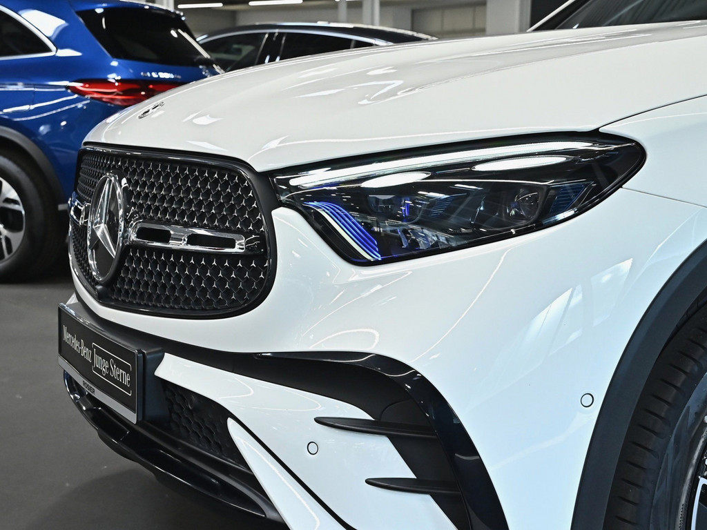 Bild 30 - GLC 300 4MATIC AMG Premium