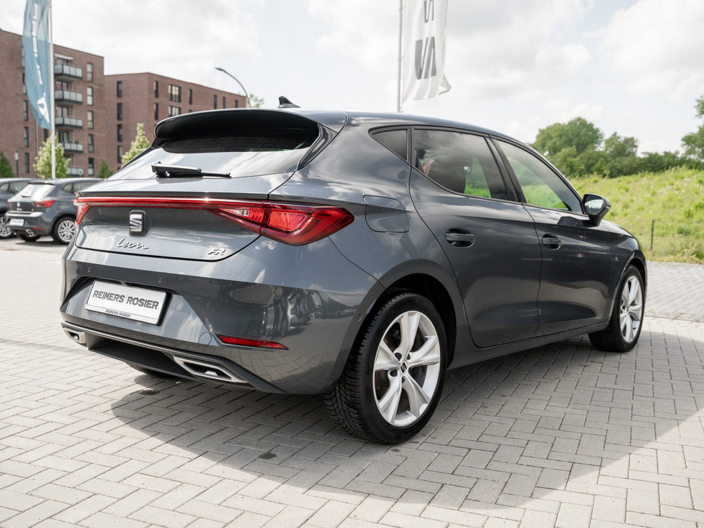 Bild 4 - LEON FR 1.5 eTSI DSG Kam. Navi Sportp. Virtual