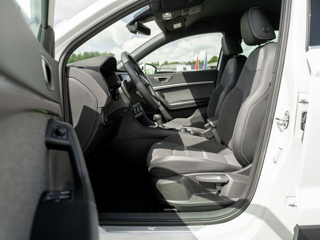 Bild 7 - ATECA XPERIENCE 1.5 TSI DSG Kam. Navi Virtual LM
