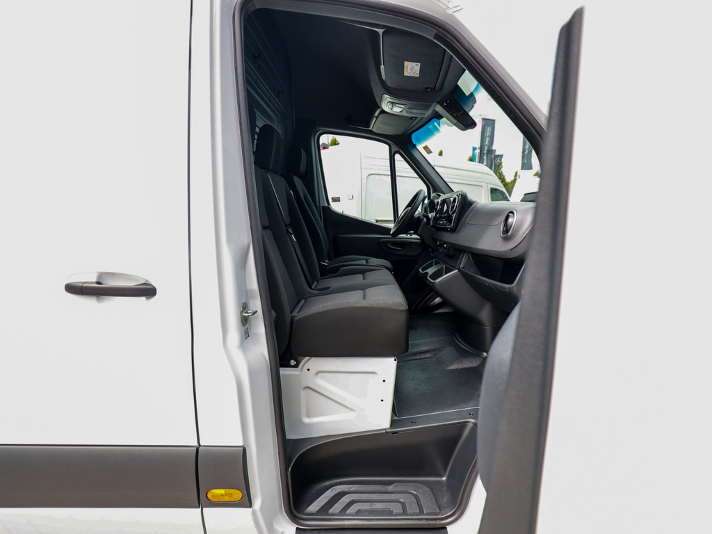 Bild 3 - Sprinter 319 CDI 4x4 Kasten PRO L2H2 2,8t