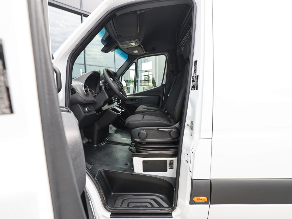 Bild 9 - Sprinter 319 CDI 4x4 Kasten PRO L2H2 2,8t
