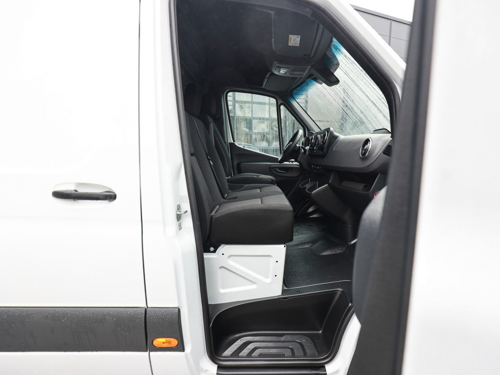 Bild 3 - Sprinter 319 CDI 4x4 Kasten PRO L2H2 AHK 2,8t