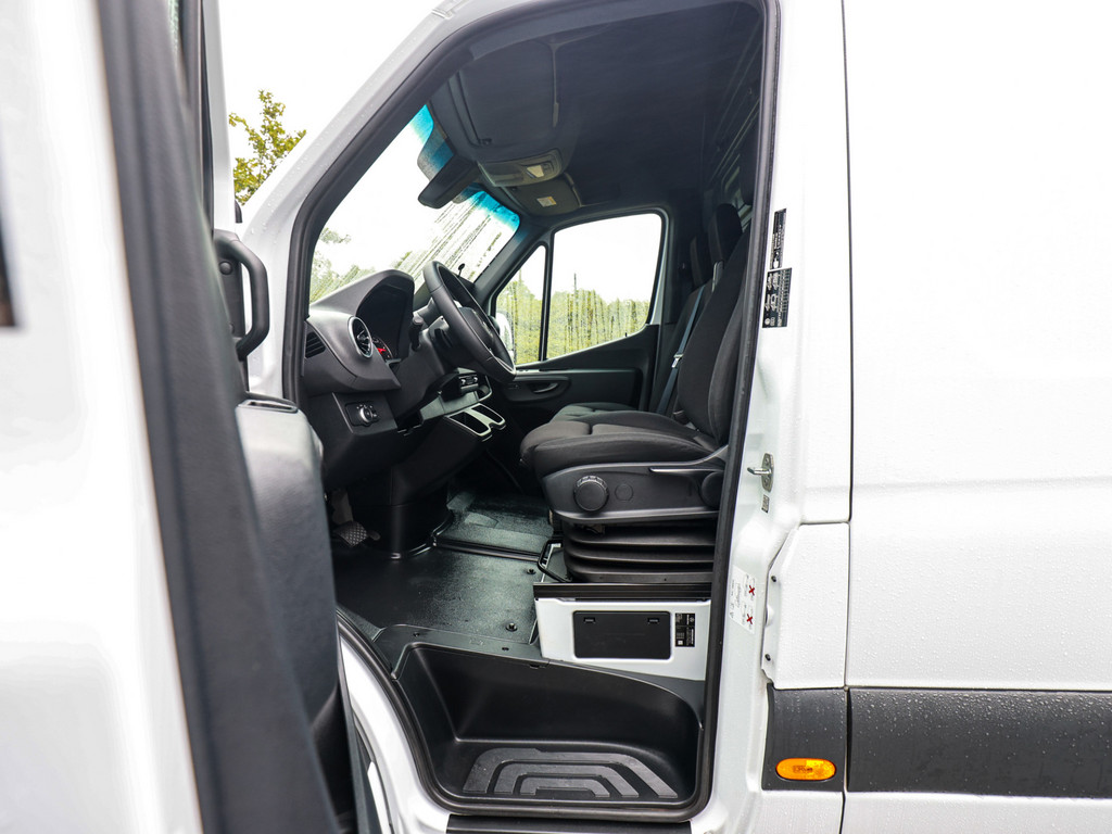 Bild 9 - Sprinter 319 CDI 4x4 Kasten PRO L2H2 AHK 2,8t