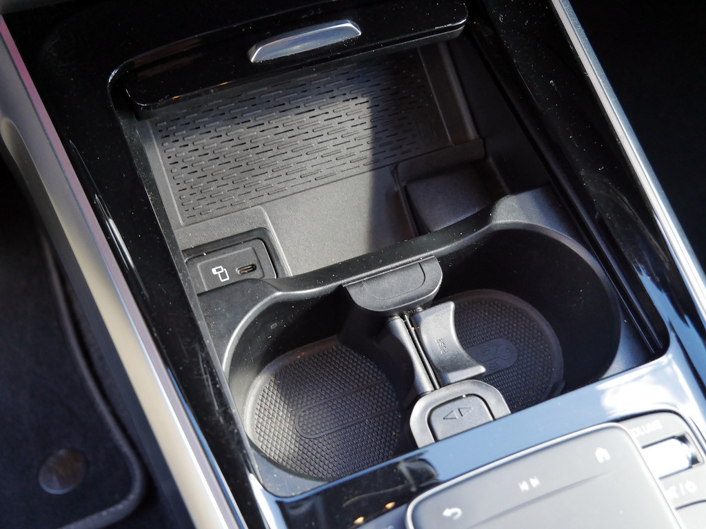 Bild 28 - EQB 350 4Matic