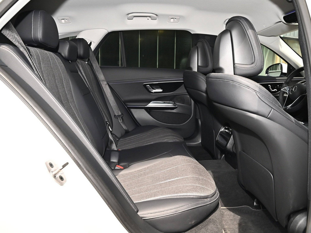 Bild 9 - E 300 e T Avantgarde Advanced +