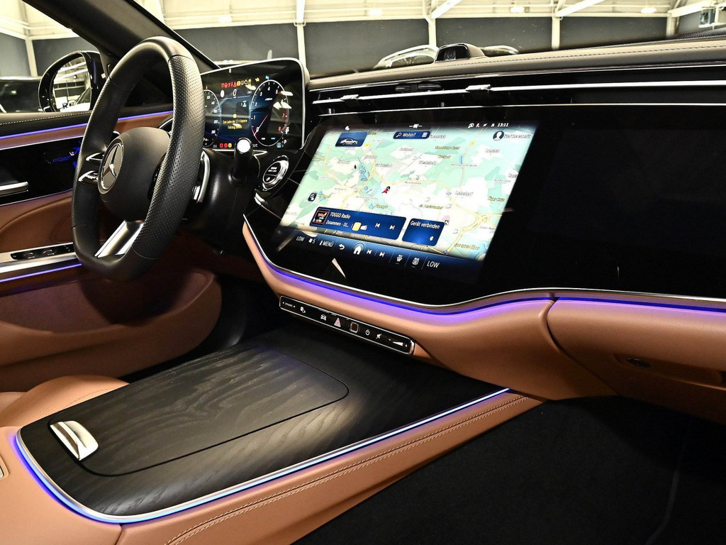 Bild 10 - E 200 4M AMG Sport Advanced Superscreen